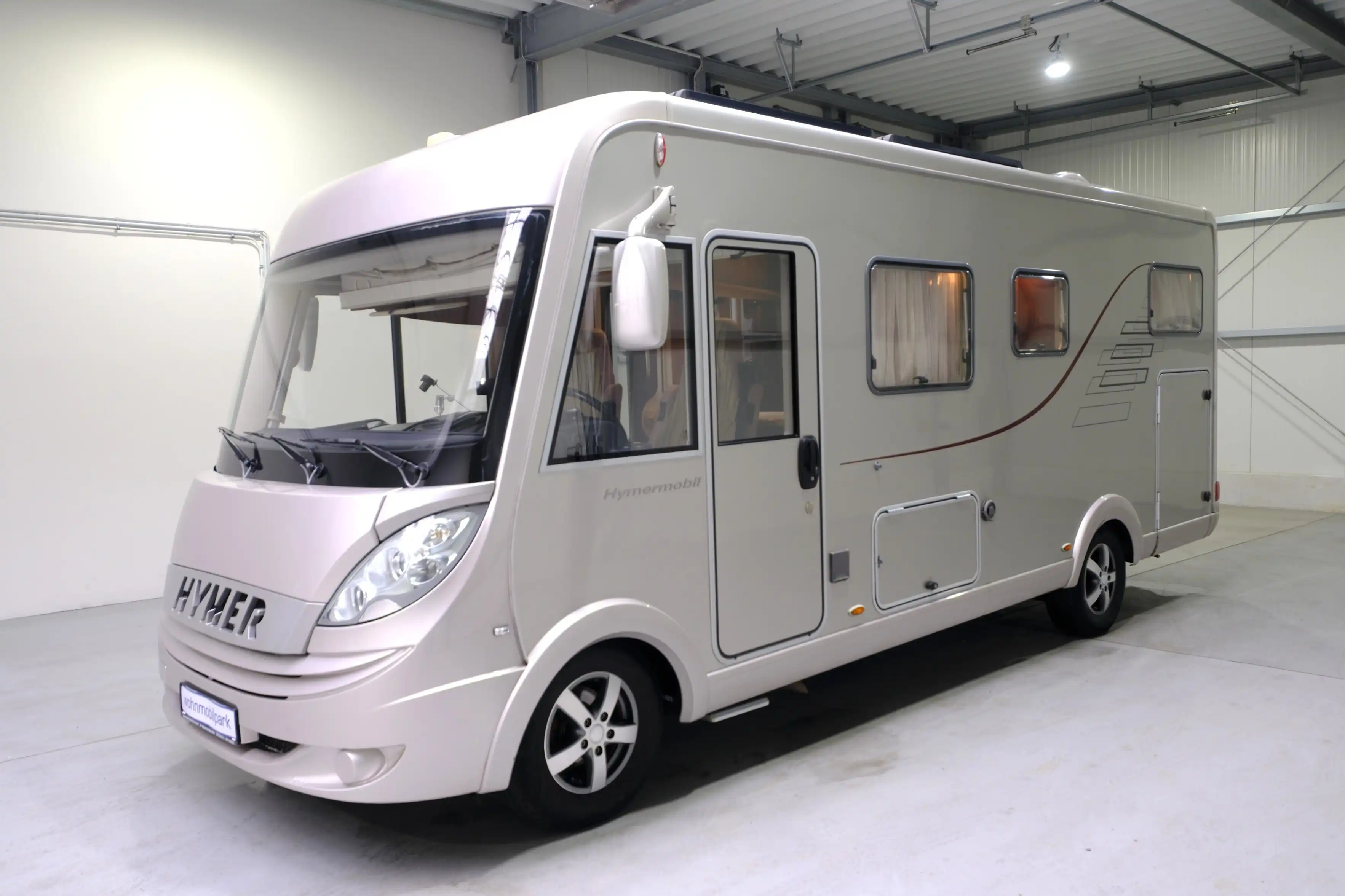 HYMER-ERIBA B 594 - Ansicht 2